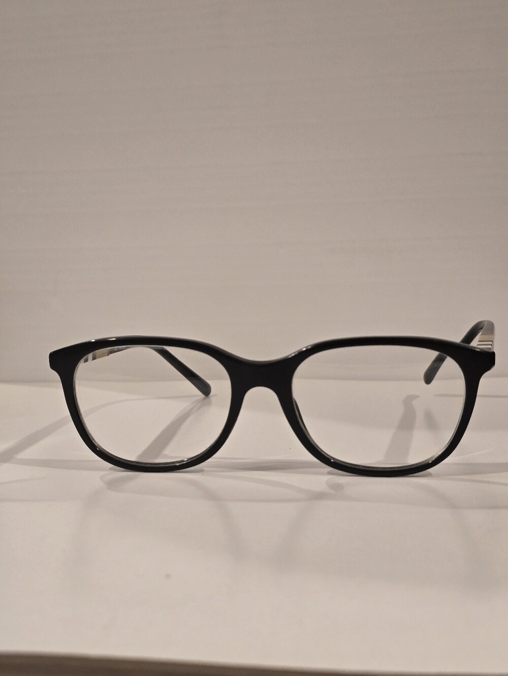 Burberry  BE2205
SKU: 222273
Frame Color: 3001 Black - Picture 8 of 13